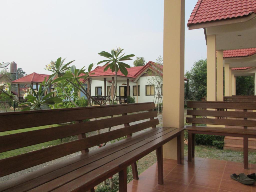 Hotel Baan Kinlom Chom Daw Khao Yai Mu Si Habitación foto